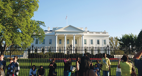 観光客に人気のホワイトハウス