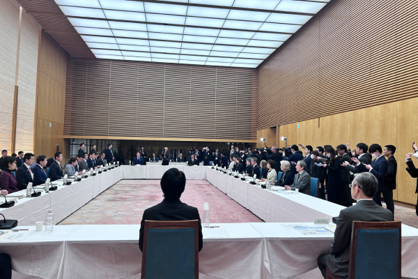 芳野会長が｢男女共同参画会議｣で旧姓使用拡大の法制化について意見