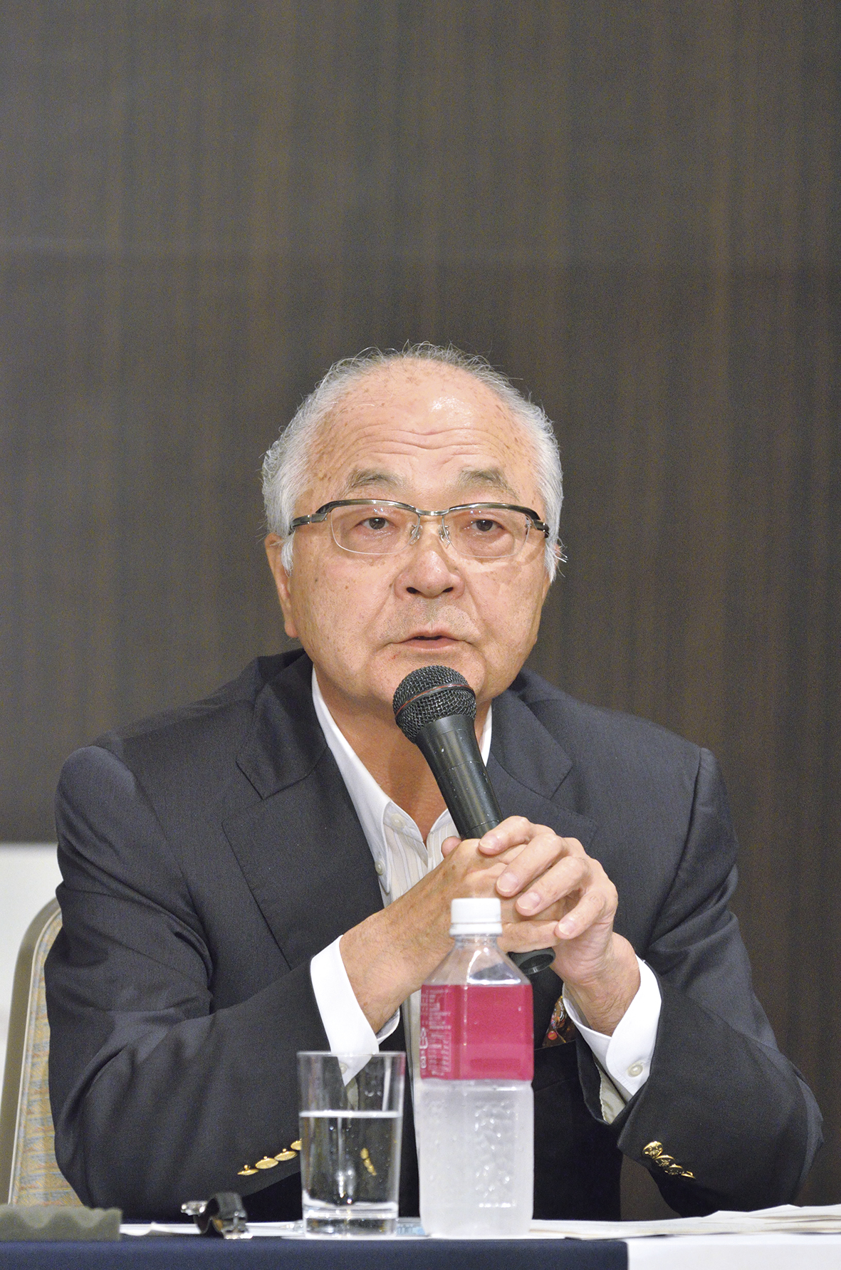 Main menu男性正社員・長時間労働モデルを転換し地域や家庭で役割を果たせる働き方改革をPost navigation